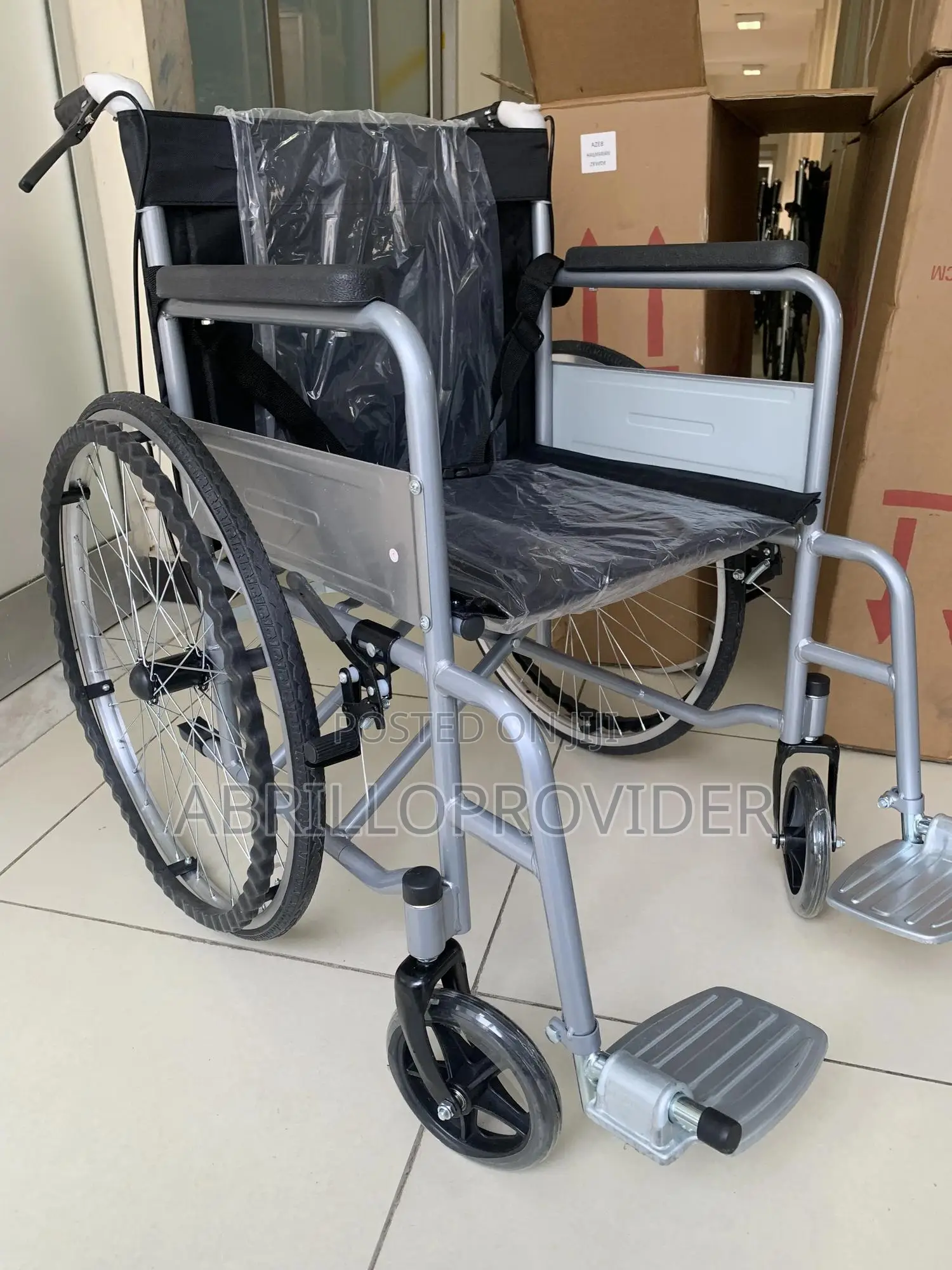 ጥንካሬን ያዘሉ Wheelchair/Wheelchair/አዲስ Wheelchair/Wheelchair/