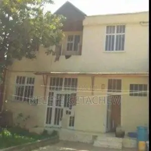 6bdrm House in Meskel Flower G+1, Kirkos for sale
