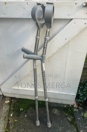 Photo - Crutches–Double Adjustable Elbow Crutches W/Smooth Handgrips