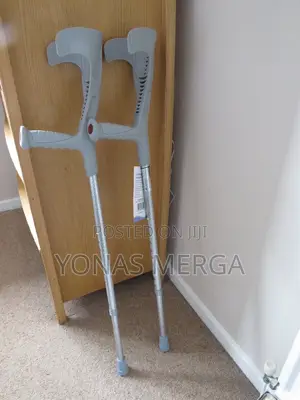Photo - Cranch形crunch元ክራንች Advance Lightweight Elbow Crutches (Pair)