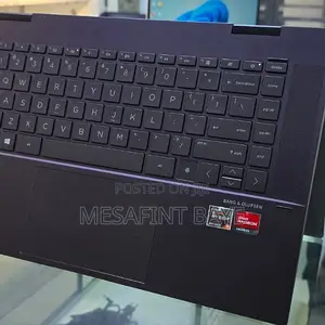 New Laptop HP Envy X360 8GB AMD Ryzen 5 SSD 512GB