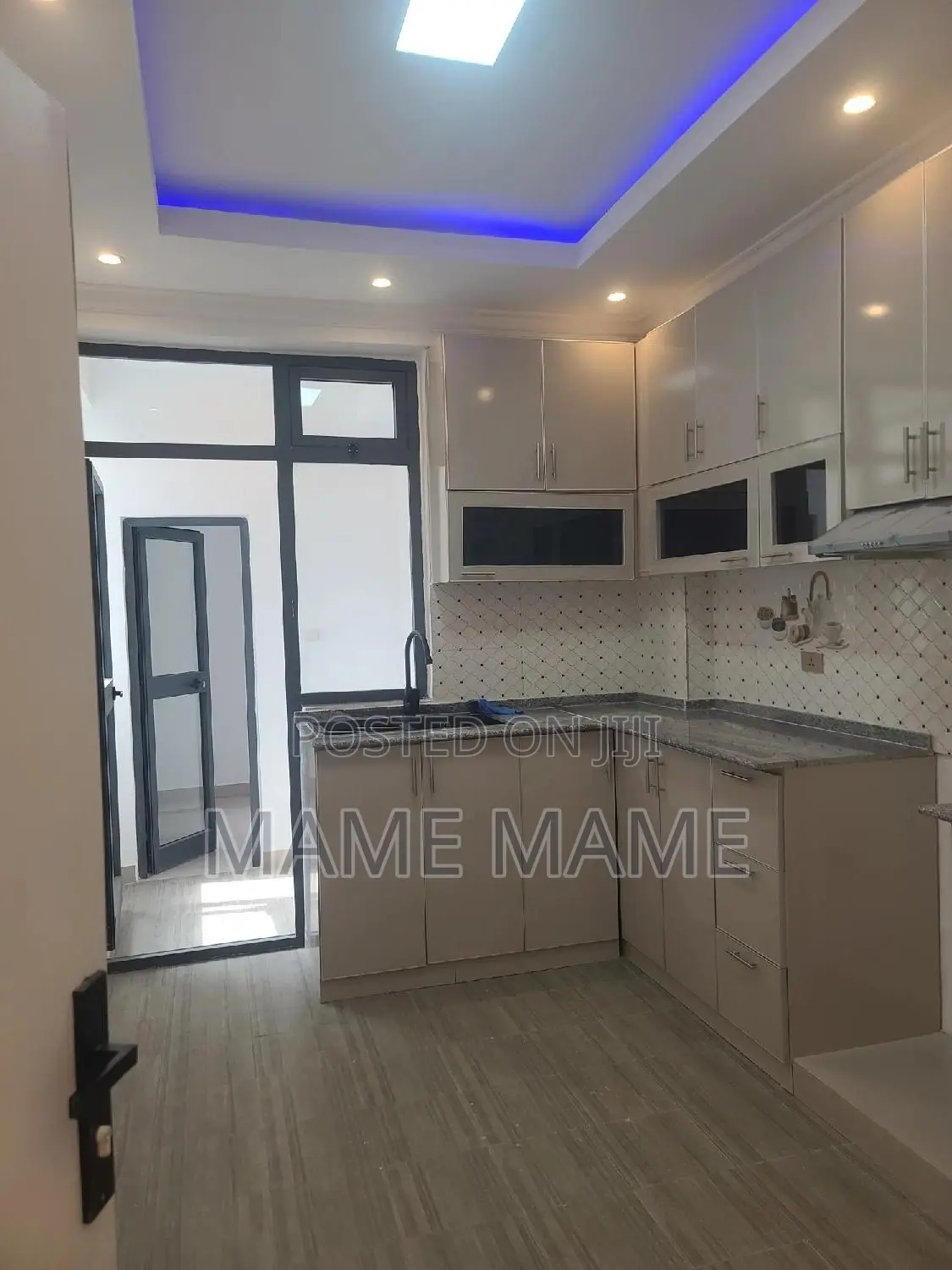 3bdrm Apartment in Addis Abeba, Bole for rent