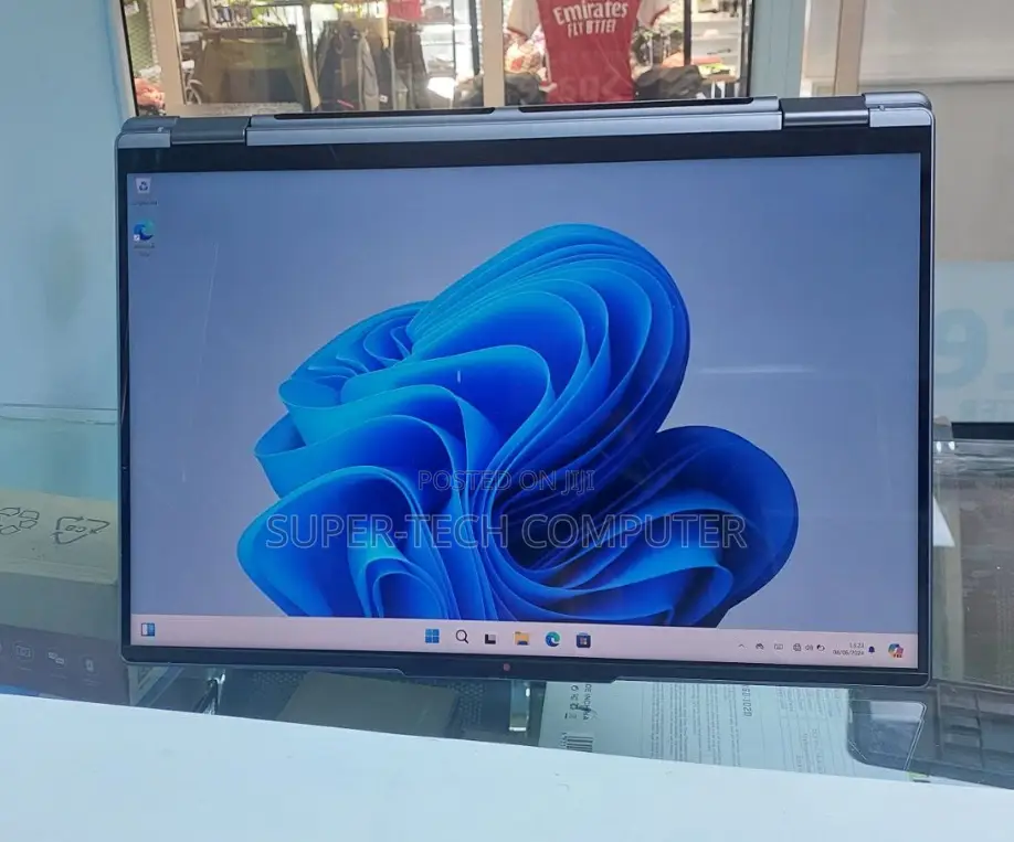 New Laptop Lenovo Yoga C930 16GB Intel Core I5 SSD 512GB