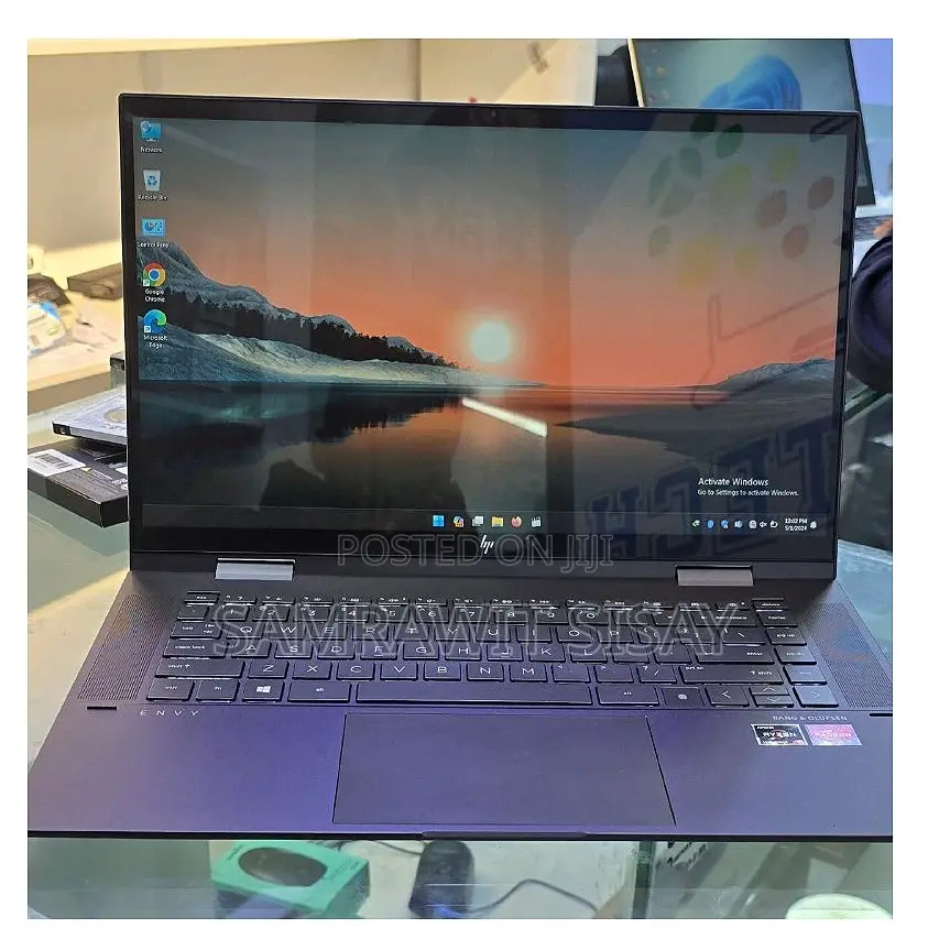 New Laptop HP Envy X360 8GB AMD Ryzen 5 SSD 512GB