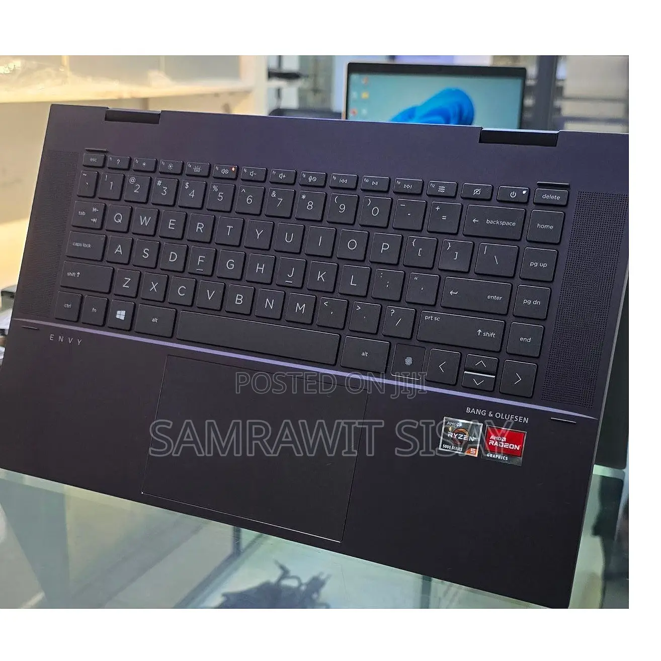 New Laptop HP Envy X360 8GB AMD Ryzen 5 SSD 512GB