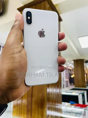 Apple iPhone X 256 GB White