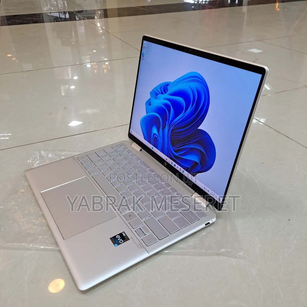 New Laptop HP Spectre 16GB Intel Core I5 SSD 1T