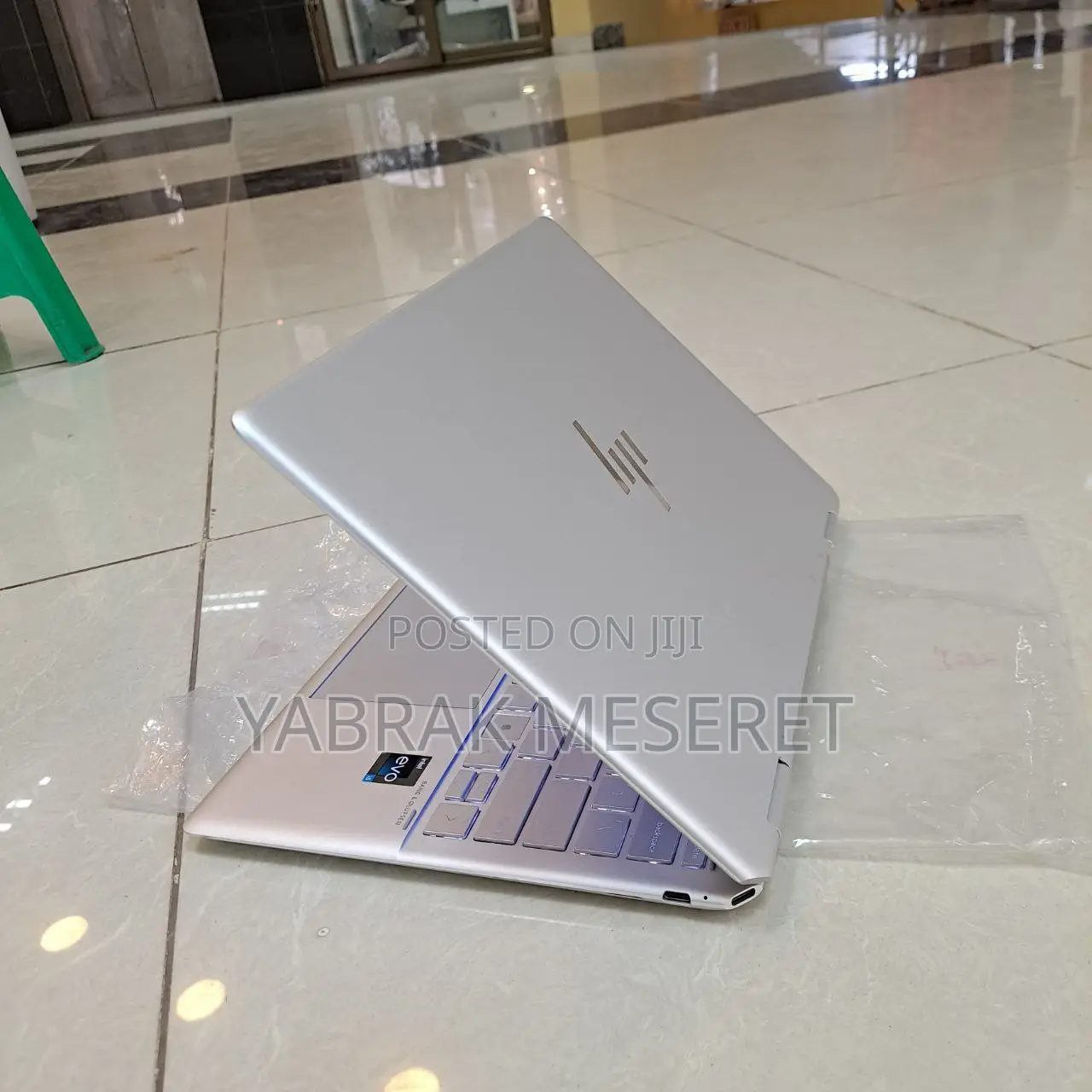 New Laptop HP Spectre 16GB Intel Core I5 SSD 1T