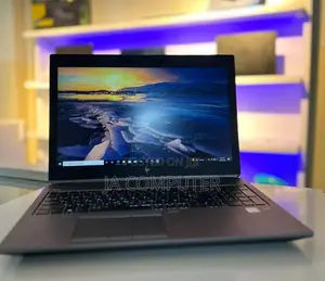 New Laptop HP ZBook Studio 32GB Intel Core I7 SSD 512GB