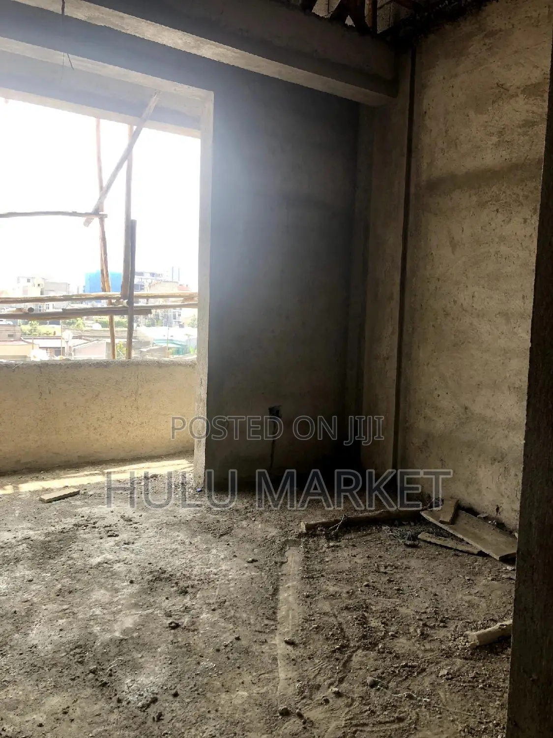 6bdrm House In Ayat For Sale