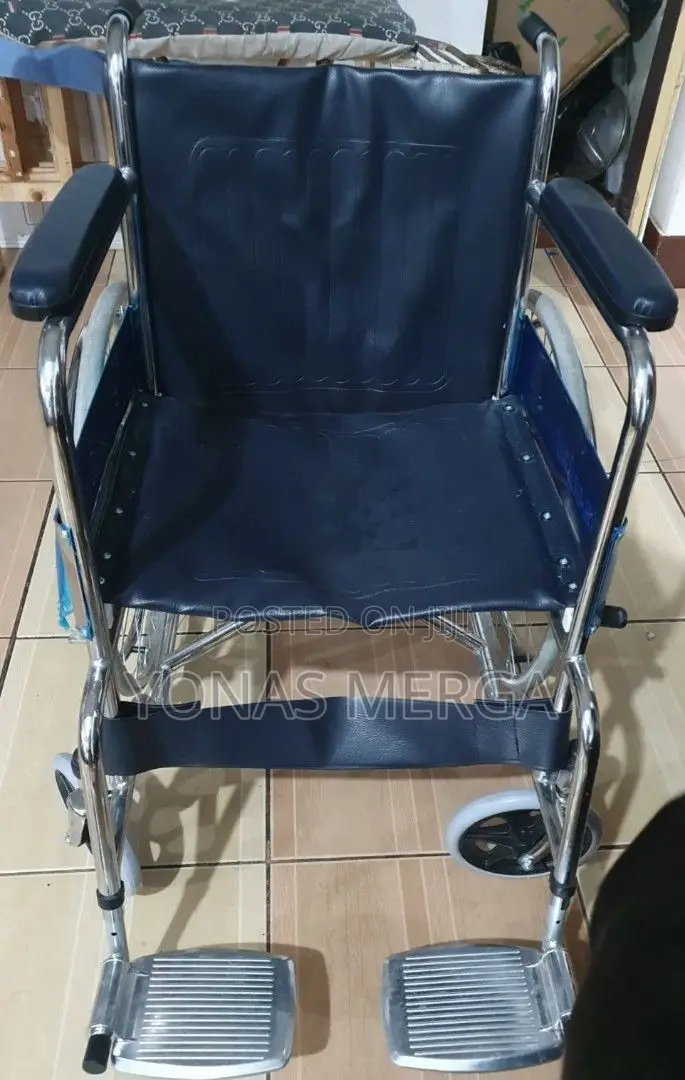 New Self Push Lightweight Wheelchair for Elder Good Quality