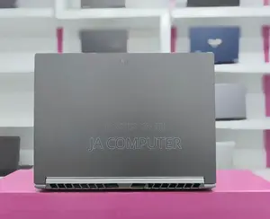 New Laptop Acer Predator Triton 300 2GB Intel Core I7 SSD 2T