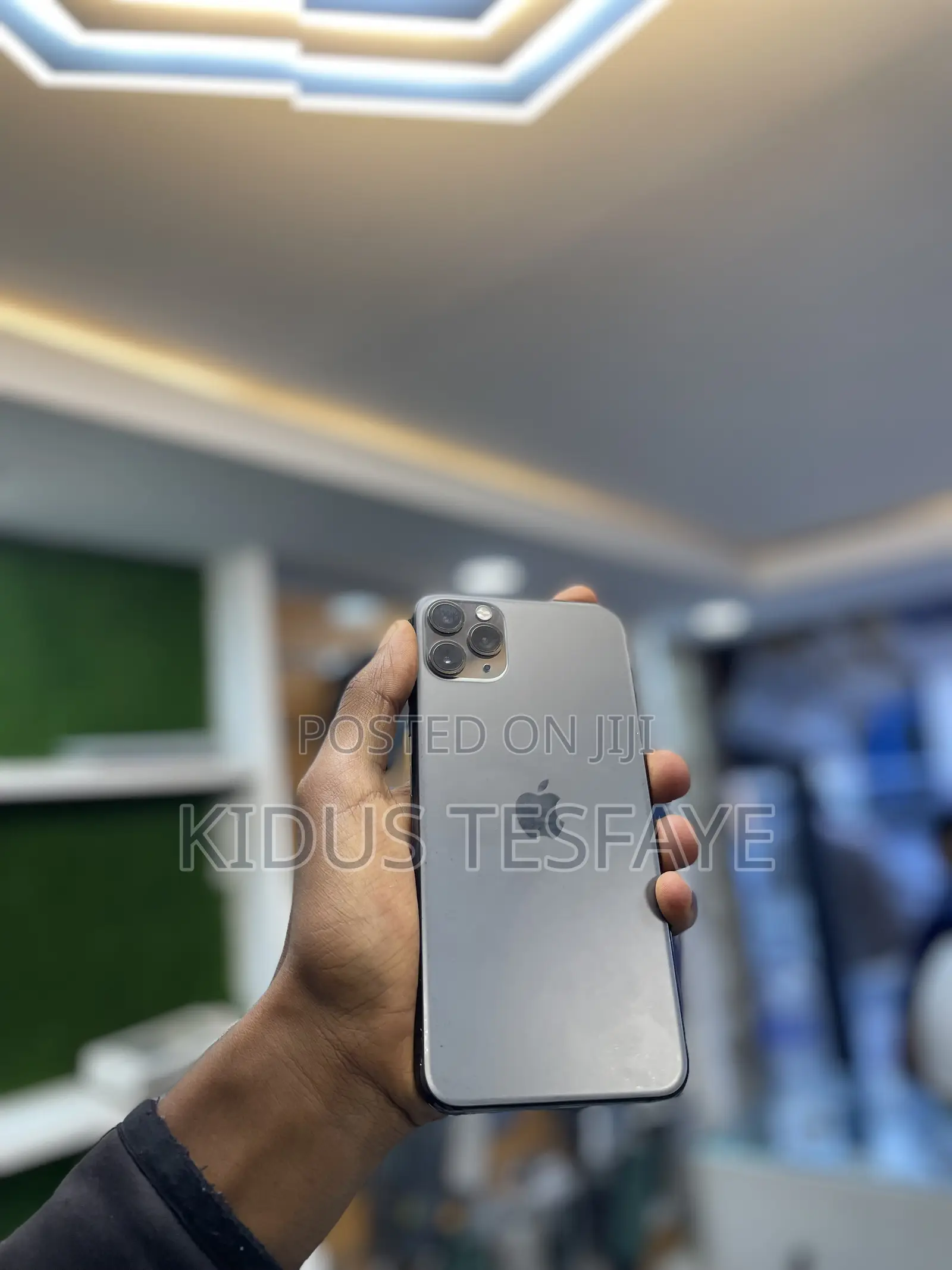 Apple iPhone 11 Pro Max 64 GB