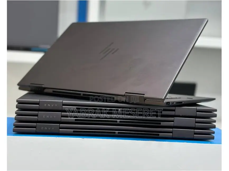 New Laptop HP Envy X360 16GB AMD Ryzen 5 SSD 512GB