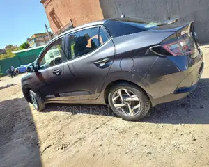 Hyundai I10 2022 Gray