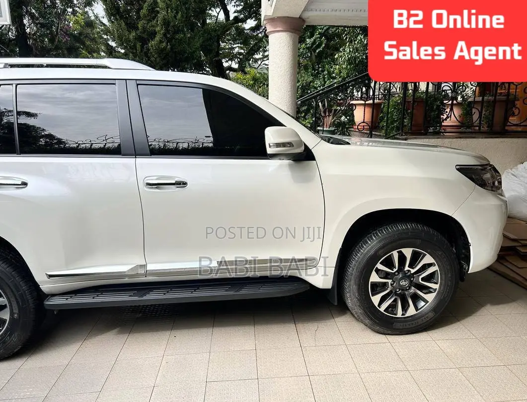 Toyota Land Cruiser Prado 2021 Ivory