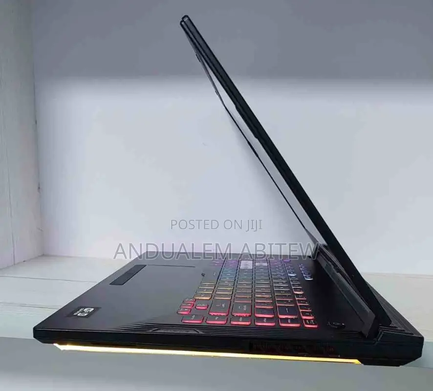 New Laptop Asus ROG Strix G15 16GB Intel Core I7 SSD 512GB