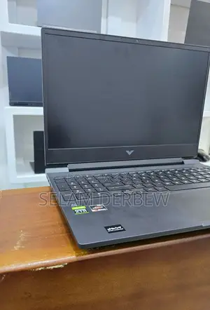 New Laptop HP Victus 15 8GB AMD Ryzen 5 SSD 512GB