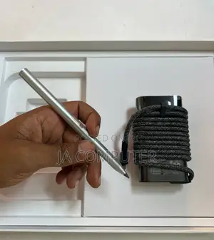 New Laptop HP Spectre 16GB Intel Core I7 SSD 1T