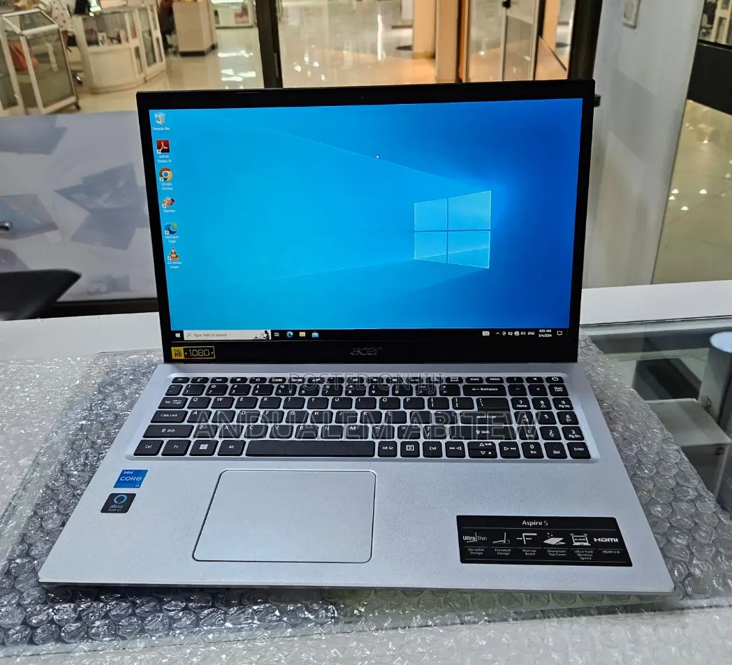 New Laptop Acer Aspire 5 8GB Intel Core I3 SSD 256GB