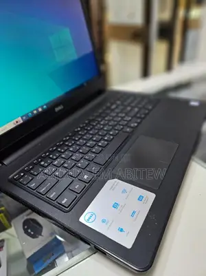 New Laptop Dell Inspiron 15 4GB Intel Core I3 HDD 500GB