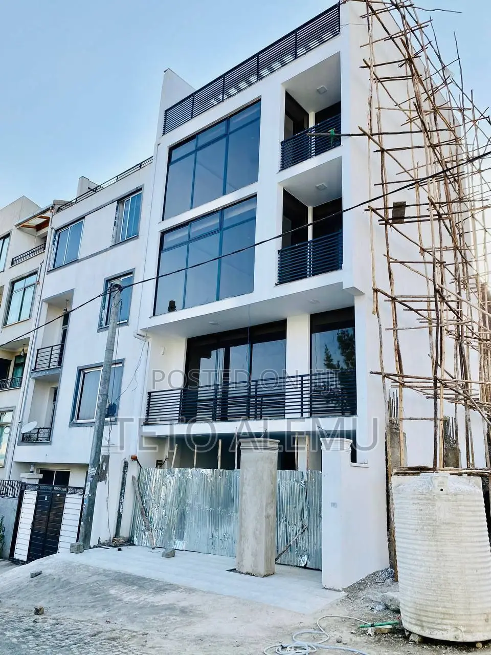 6bdrm House in የሚሸጥ ቤት ቡልቡላ, Bole for sale