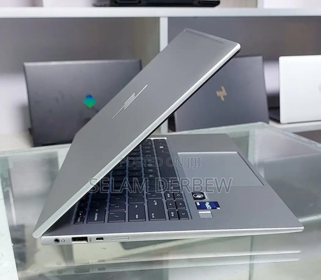 New Laptop HP EliteBook 840 16GB Intel Core I5 SSD 512GB