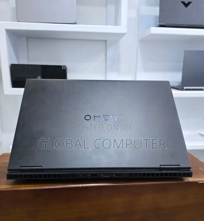 New Laptop HP Omen 16 32GB Intel Core I7 SSD 1T