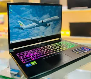 New Laptop MSI Katana 15 16GB Intel Core I7 SSD 1T