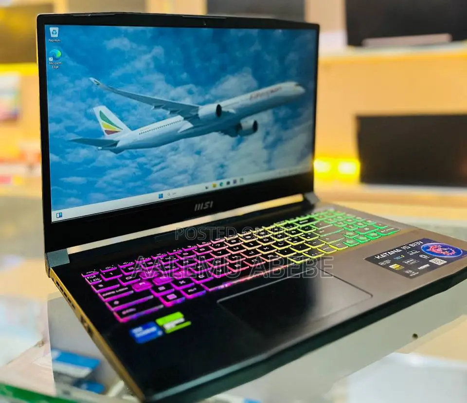 New Laptop MSI Katana 15 16GB Intel Core I7 SSD 1T
