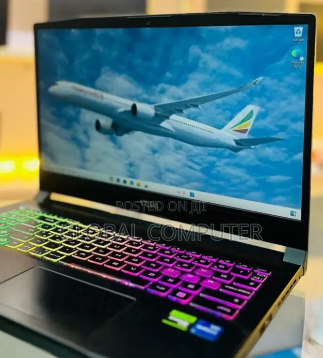 New Laptop MSI GP75 Leopard 16GB Intel Core I7 SSD 1T