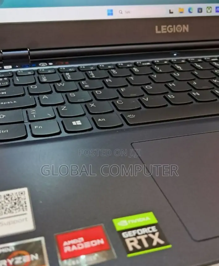 New Laptop Lenovo Legion 7 16GB AMD Ryzen 7 SSD 1.5T