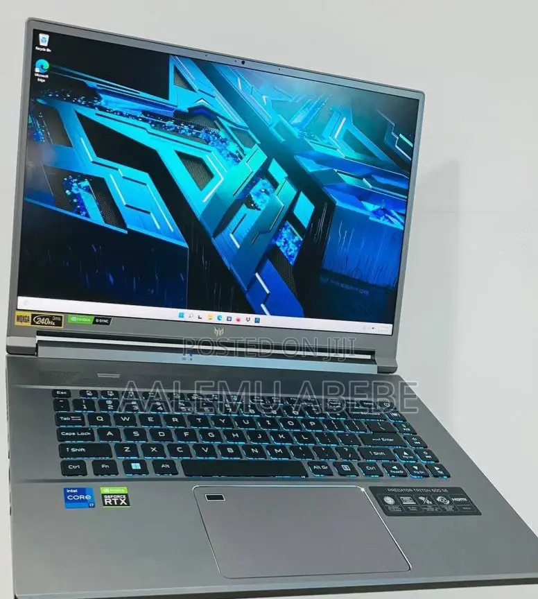 New Laptop Acer Predator Triton 500 SE 16GB Intel Core I7 SSD 2T