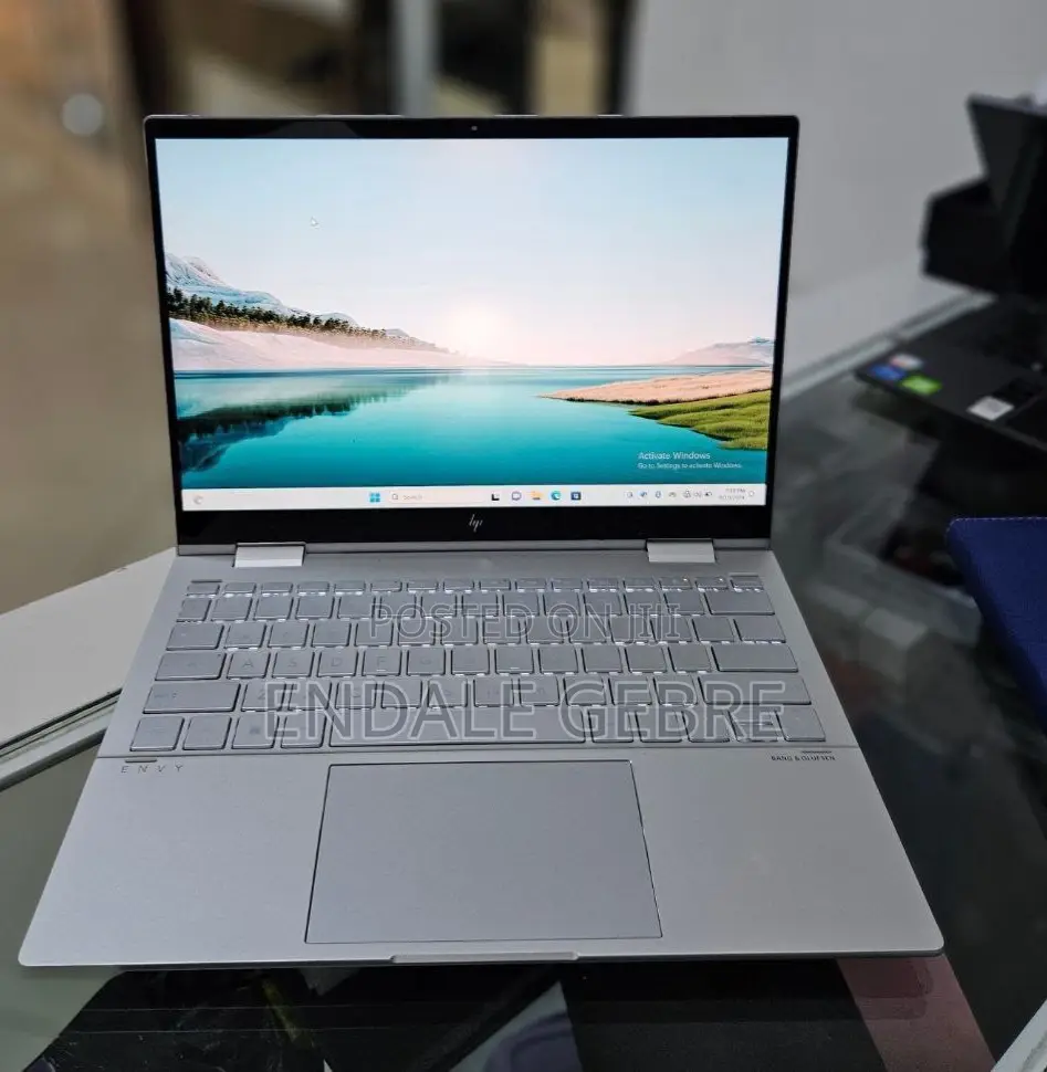 New Laptop HP Envy X360 8GB Intel Core I7 SSD 512GB