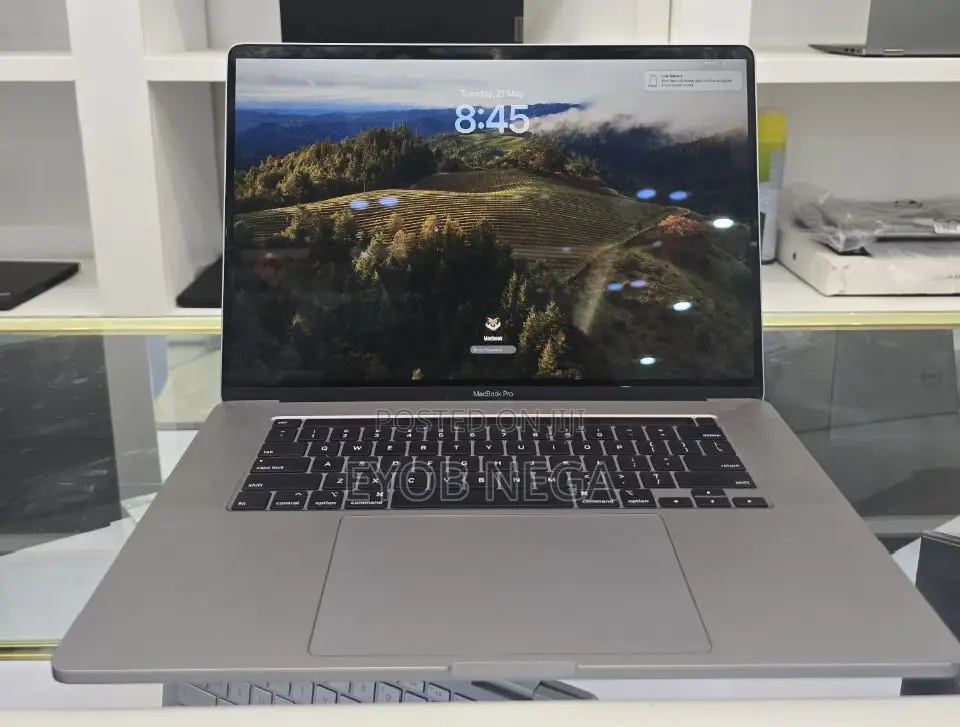 New Laptop Apple MacBook Pro 2019 32GB Intel Core I9 SSD 1T