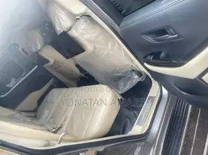 Toyota Land Cruiser 2023 Gold