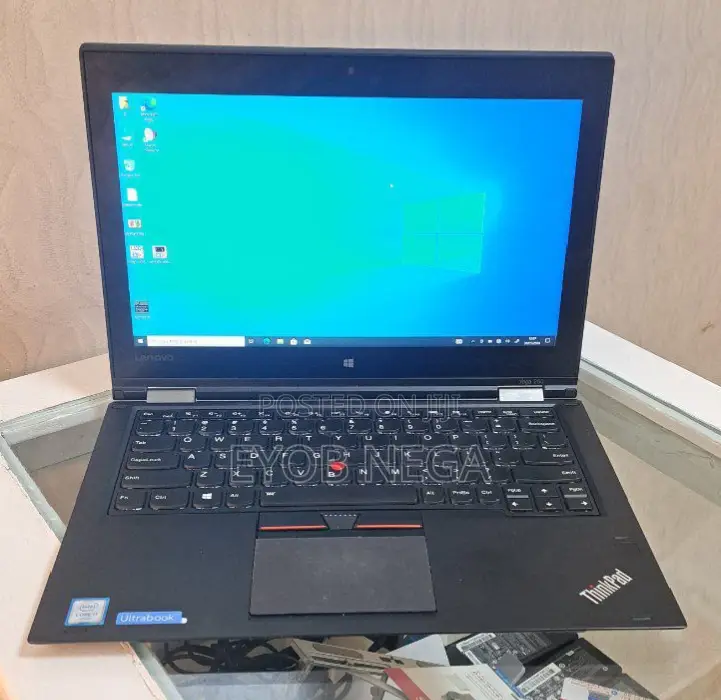 New Laptop Lenovo Yoga 260 8GB Intel Core I7 SSD 256GB