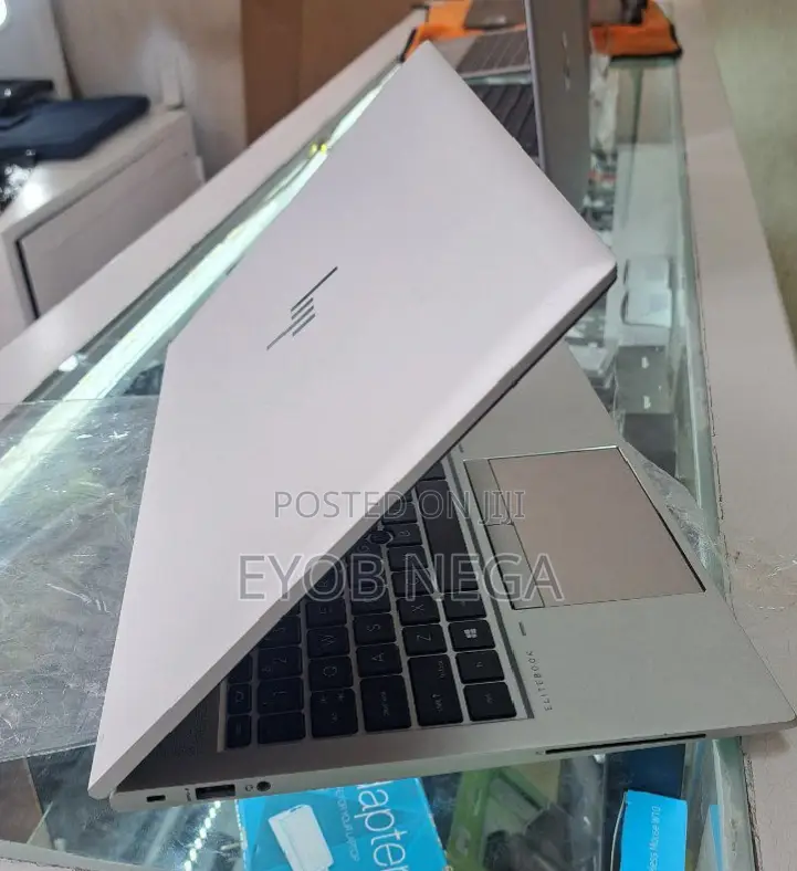 New Laptop HP EliteBook 850 G8 16GB Intel Core I7 SSD 512GB