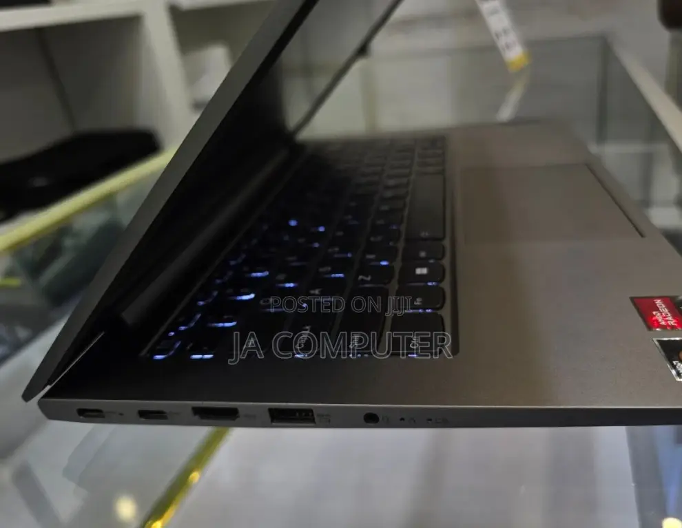 New Laptop Lenovo Thinkbook 14 16GB AMD Ryzen 7 SSD 512GB