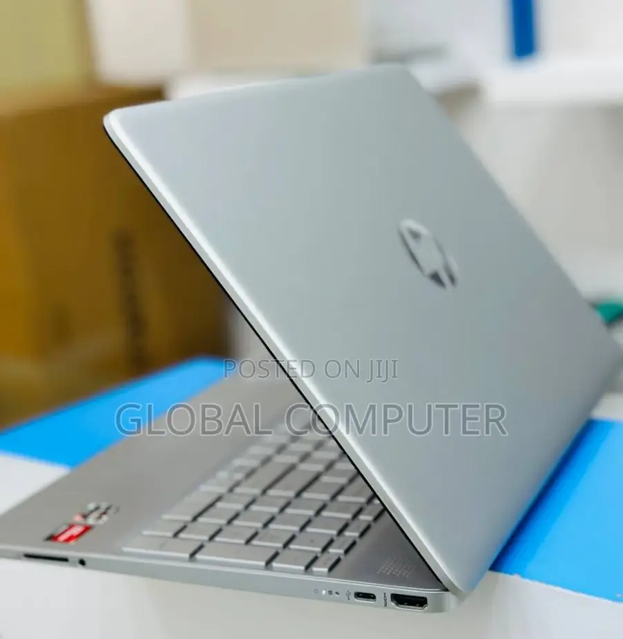 New Laptop HP Stream Notebook 8GB Intel Core I7 SSD 512GB