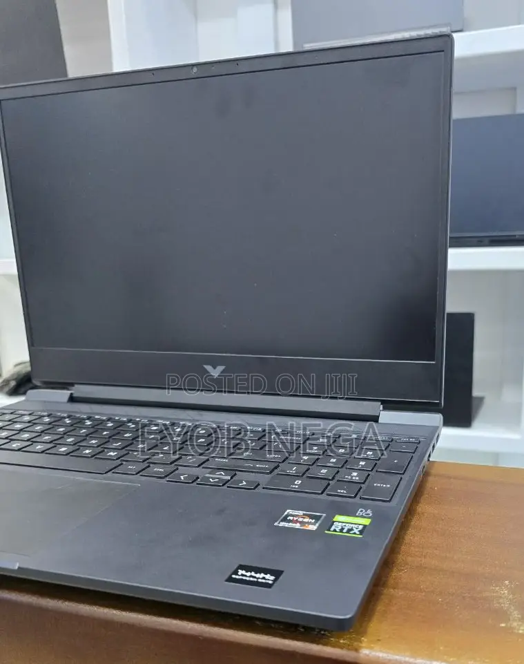 New Laptop HP Victus 15 8GB AMD Ryzen 5 SSD 512GB
