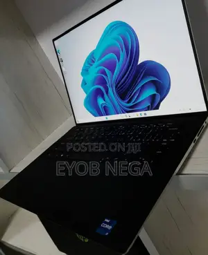 Photo - New Laptop Dell XPS 15 16GB Intel Core I7 SSD 1T