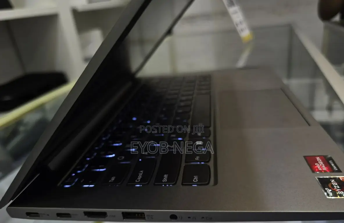 New Laptop Lenovo Thinkbook 14 16GB AMD Ryzen 7 SSD 512GB