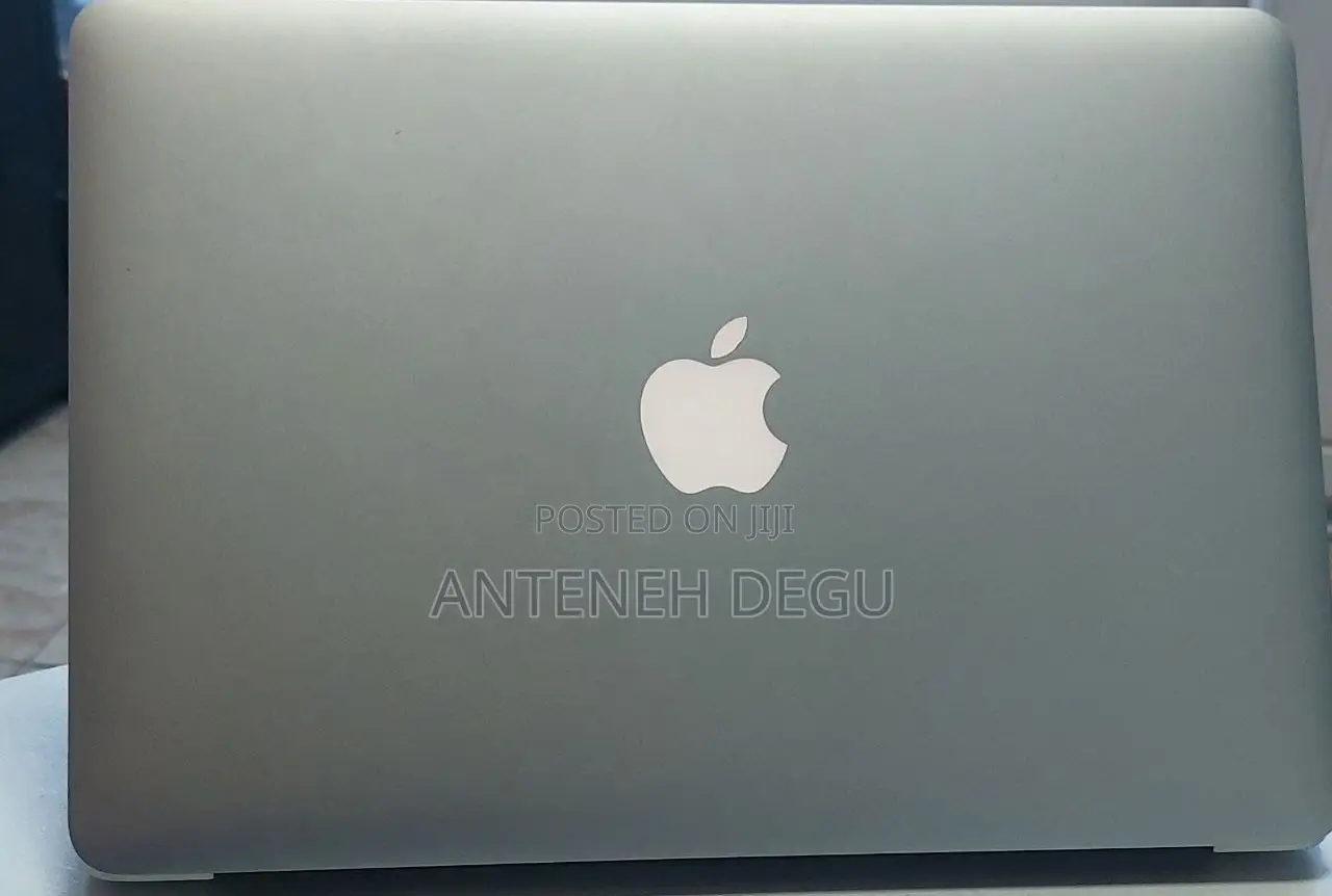 New Laptop Apple MacBook Air 2015 4GB Intel Core I5 SSD 128GB