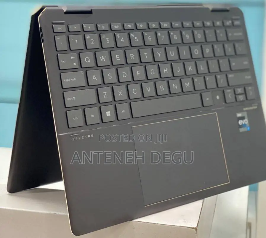 New Laptop HP Spectre X360 13 16GB Intel Core I7 SSD 1T