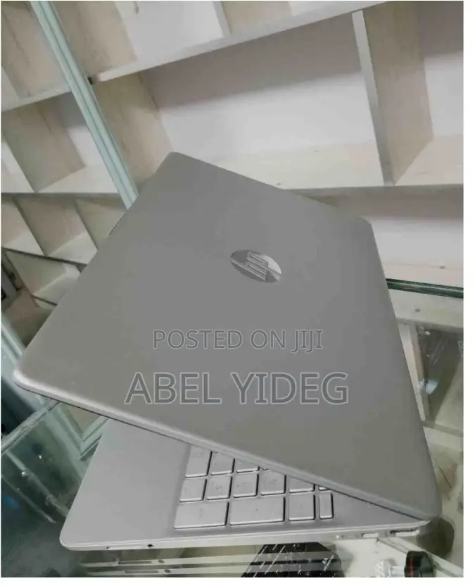 New Laptop HP Stream Notebook 8GB AMD Ryzen 3 SSD 256GB
