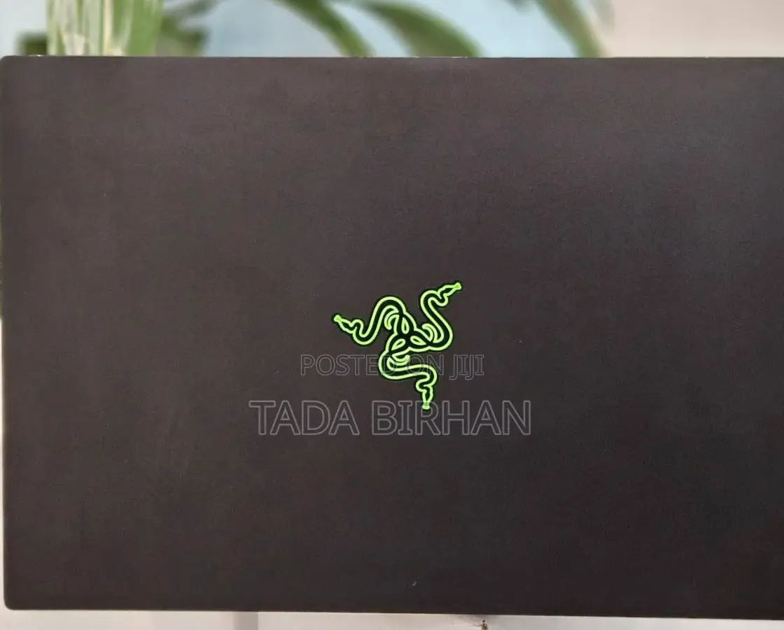 New Laptop Razer Blade 32GB Intel Core I9 SSD 1T