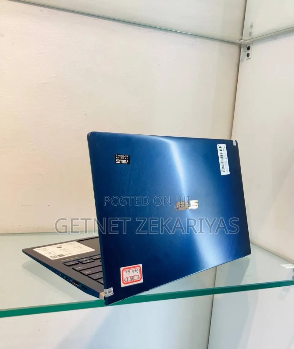 New Laptop Asus Zenbook Duo 14 8GB Intel Core I7 SSD 512GB