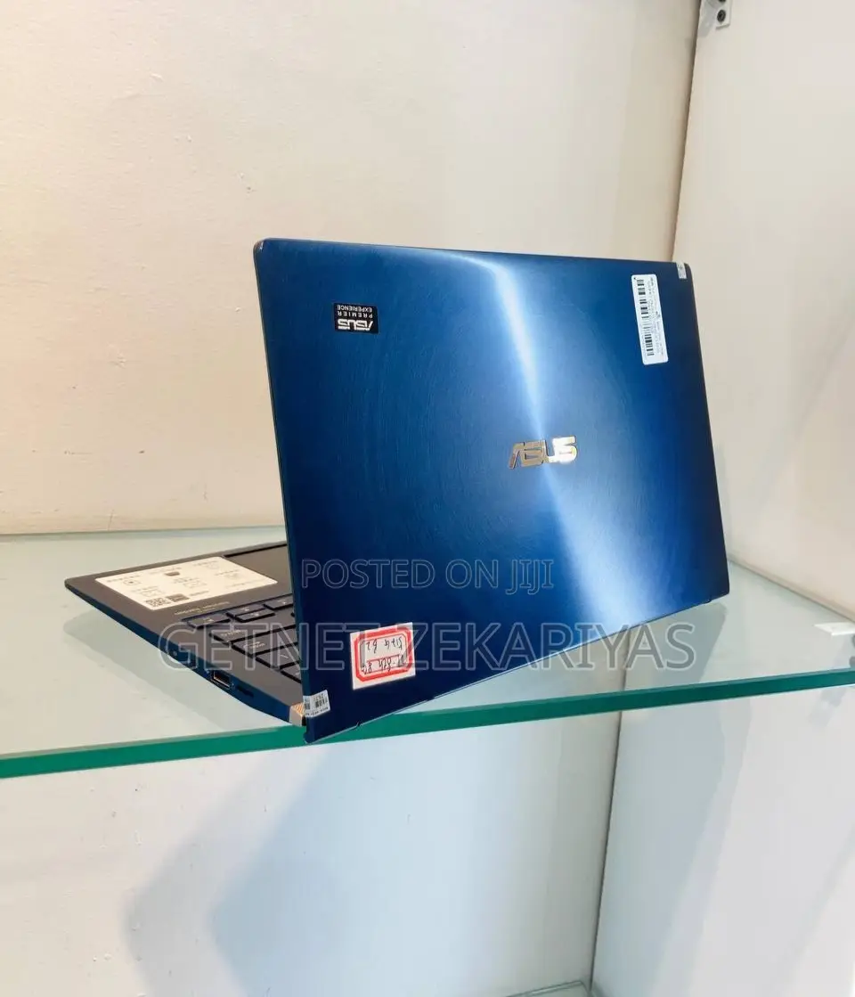 New Laptop Asus Zenbook Duo 14 8GB Intel Core I7 SSD 512GB