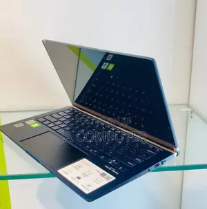 New Laptop Asus ZenBook 13 UX331UN 8GB Intel Core I7 SSD 512GB